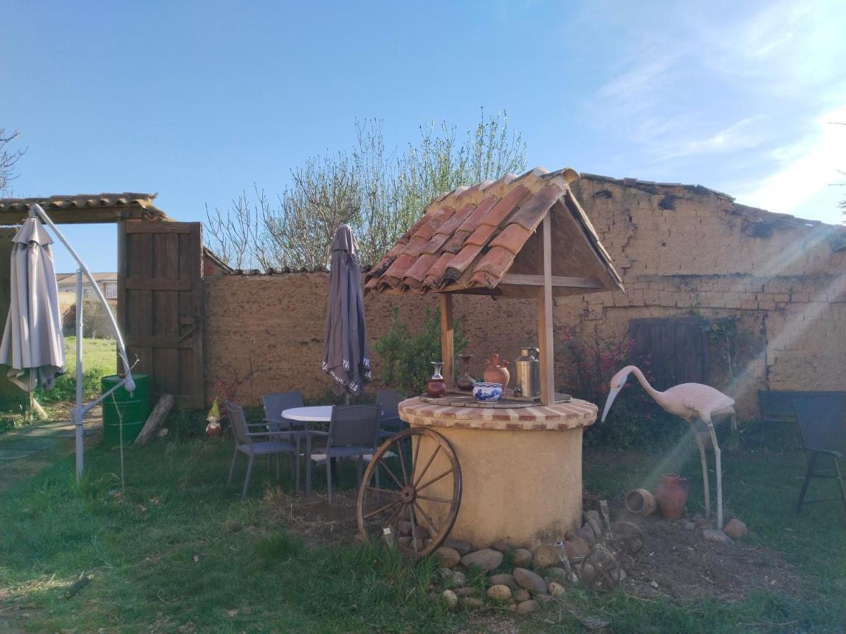 Las Hadas Albergue -Solo Para Peregrinos - Vegano -Bar Reliegos Exterior foto